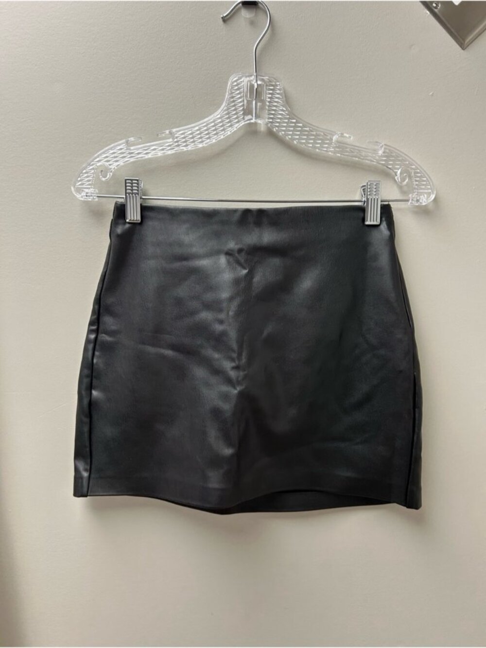 Dynamite Women’s Faux Leather Mini Skirt